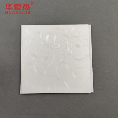 China Customized Length PVC Ceiling Panels Moisture Resistant PVC Wall Panel for sale