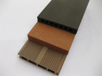 Chine Decking composé des cannelures WPC pour le plancher de verrouillage en plastique à vendre