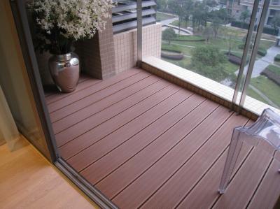 China Antiseptic Co-extrusion Wpc Composite Timber Decking For Outdoor Flooring for sale