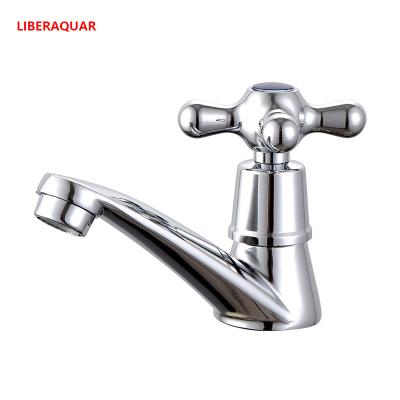 China Zinc Alloy Bathroom Tap Faucet Metered Cross Handle Single Hole for sale