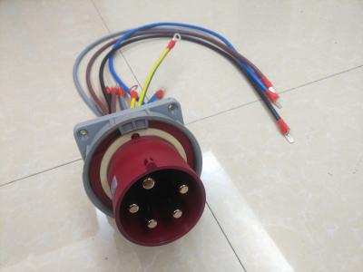 中国 懸命にPlastic第3 Generation Industrial Plugs Sockets 400V IP67 Water Resistance 販売のため