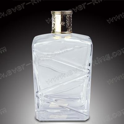 China 1500g Super Flint Glass Rum 750ml Drink Bottle for sale