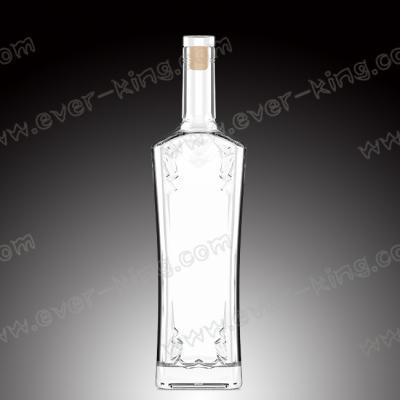 China Label Printing ODM SGS Fancy Glass Bottles For Liquor for sale
