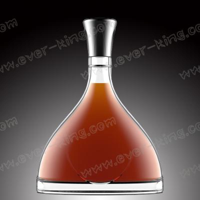 China OEM Brandy Glass Bottle 750ML met Plastic Schroefdop Te koop