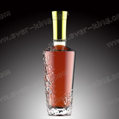 China Tornillo del SGS que sella 750ML Flint Glass Empty Whiskey Bottles en venta