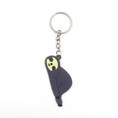 Chine Hot Sale Product Custom LoGO 2D Animal Shape Bear Silicone Key Ring Rubber Pvc Keychain For Girl à vendre