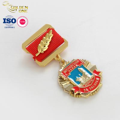 China Commemorative Custom Engraved Medallions Silver Metal Badges Award Medal Hanging for sale
