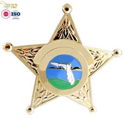 China Hot Sale USA Shiny Gold Plated Soft Enamel Emblem Brooch Designer Metal Pins Zinc Alloy Star Badge For Gift en venta