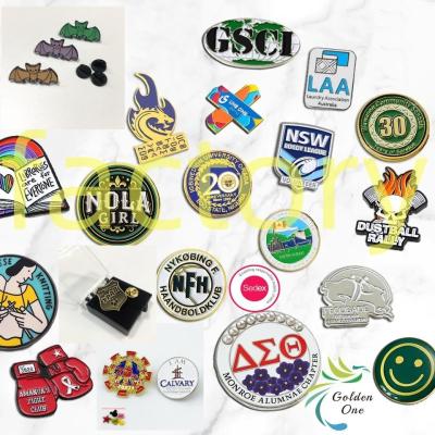 China Manufacturer Custom Fashion Pins Metal Logo Badges Brooch Hard Soft Enamel Pins Lapel Pins for Clothes Decorative à venda
