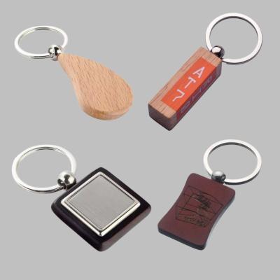 China Wholesale Pendant Keychain Blank Beech Wood Rectangle Heart Square Round Oval Plain Folk Art Wooden Keyring for sale