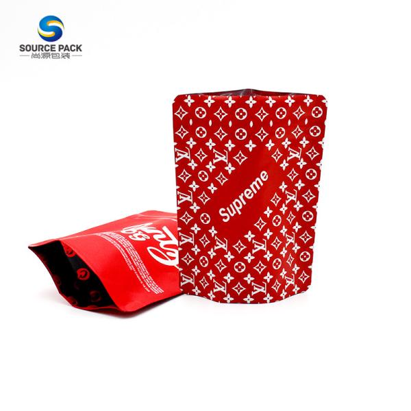Quality Child Resistant Custom Mylar Weed Packaging 3.5g Weed Packaging Bags for sale