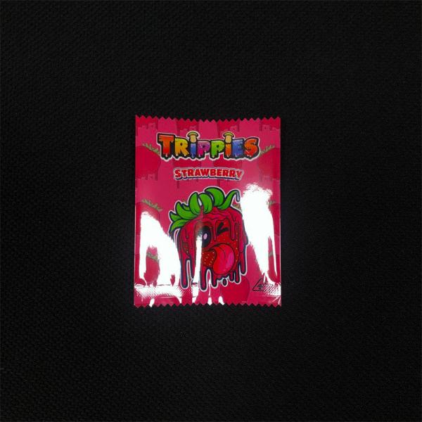 Quality Glossy Finished Mylar Weed Packaging Back Heat Seal Mylar Bags For Gummy Candy for sale