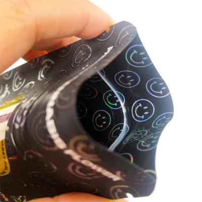 China UV Printing Holographic Weed Packaging Mylar Bag THC Zipper Stand up Pouch en venta