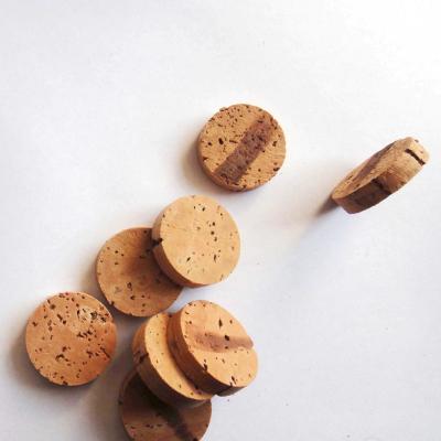 China Discos Crafting puros e simples dos discos de Dia26mm 6.2mm Cork Raw Material Natural Cork à venda