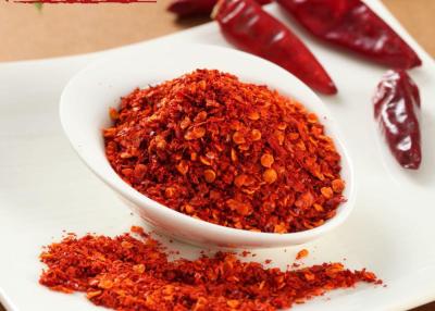 China High SHU Dried Red Chilli Flakes Pungent Red Pepper Flakes For Pizza for sale