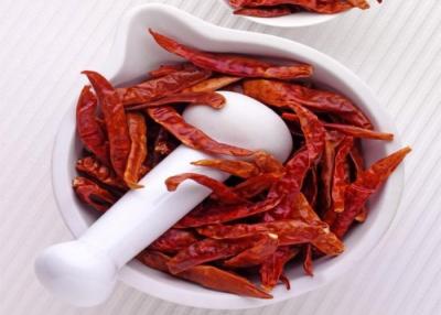 China Onbestraalde Milde Droge Rode Spaanse peperspeper 4-7 Cm Gestoomde Vochtigheids minder dan 11% Te koop