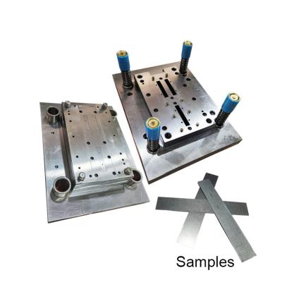 China Hot / Cold Runner System Odm Metal Stamping Mold With Lkm Mold Base à venda
