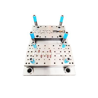 China Anodizing Metal Stamping Mold With Hot / Cold Runner System en venta