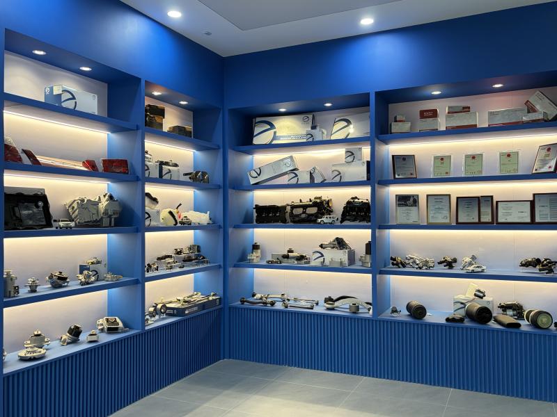 Verified China supplier - Guangzhou Hlieir Automotive Parts Co., Ltd .