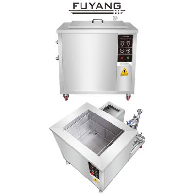China máquina de lavar mais limpa ultrassônica das peças de motor 45L com filtração para remover o óleo à venda