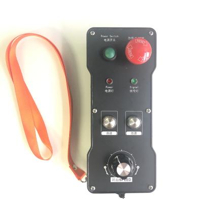 China IP65 433mHz Industrial Wireless 12V Radio Remote Control Frequency Conversion for sale
