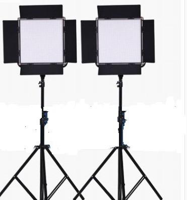 China Bi Color Camera Studio Lighting Kits For Beginners 5000 Lux/m for sale