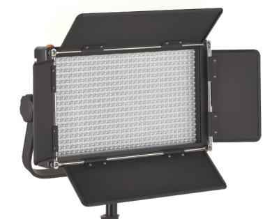 China Luzes pretas de abrigo plásticas do estúdio da foto do diodo emissor de luz para a iluminação clara video do painel/estúdio à venda