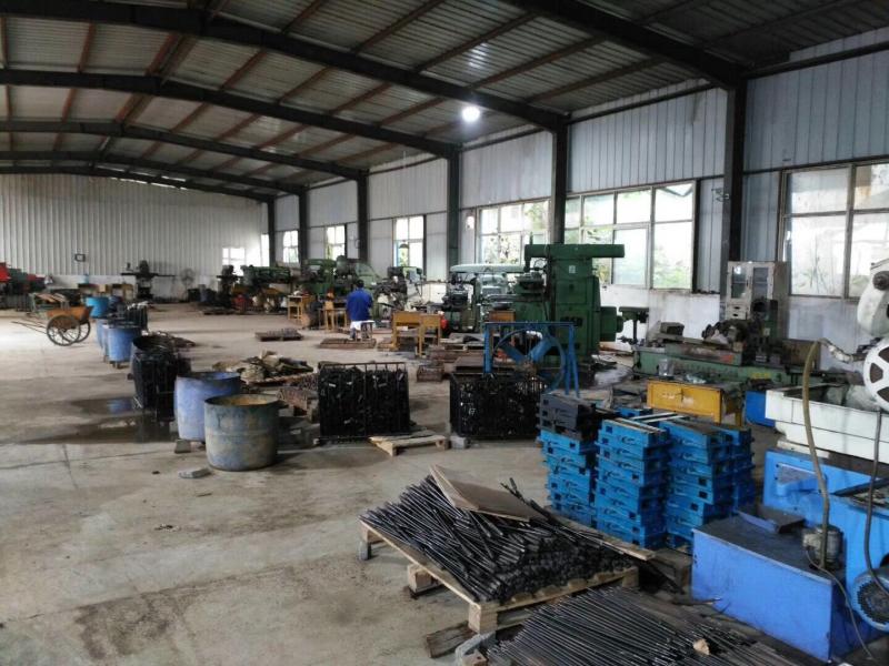 Verified China supplier - DGMF Mold Clamps Co., Ltd