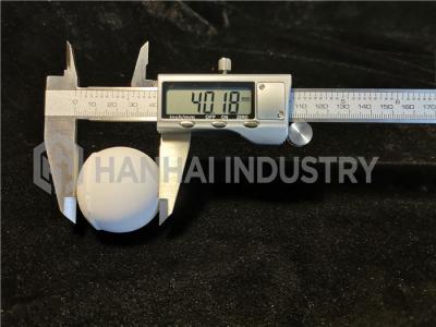 China Diameter 40mm Ceramic Grinding Balls 75% Mid High Microcrystalline Alumina for sale