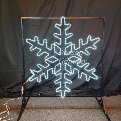 China Snowflake christmas lights outdoor decorations for sale