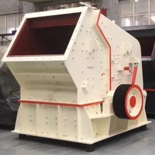 China 100tph máquina trituradora de impacto mineral minério calcário trituradora de pedra à venda