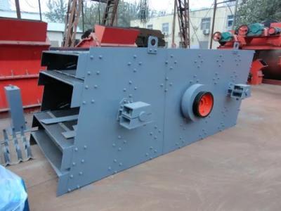 China Stone Jaw Crusher Vibrating Screen In Cement Plant Vibrating Sieve Machine 3 Deck for sale