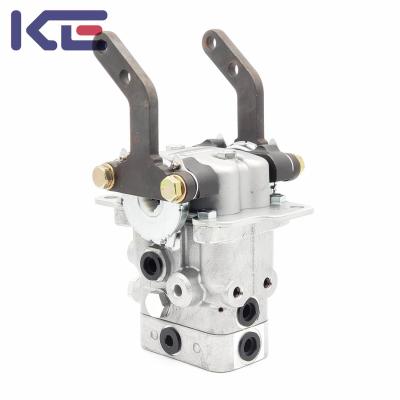 China PC60-8 Excavator Foot Operated Valve Assembly Hydraulic Excavator Parts for sale