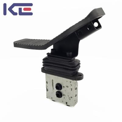 China Excavator Foot Operated Hydraulic Valve Standard Hydraulic Spare Parts for sale