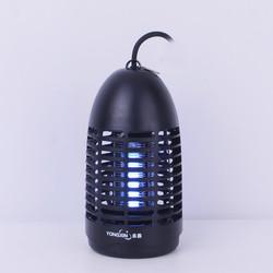 Chine Couverture électrique de Zapper 7w 25m2 d'insecte de mouche de moustique de lampe d'intérieur UV de tueur à vendre