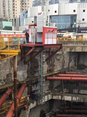 중국 터널을 위한 Q345B 철강 1000 킬로그램 소재 랙 앤 피니언 승강기 승강기 판매용