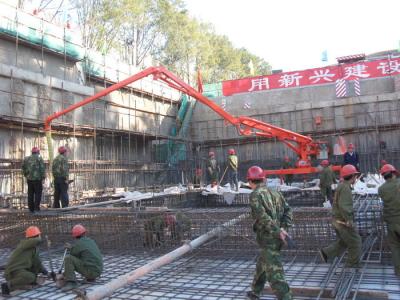 China R Shaped 18m Manual Placing Boom For Concrete Distribution for sale