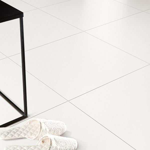 Quality GradeAAA White Homogeneous Ceramic Floor Tile 600x600 10mm Thick with Rough for sale