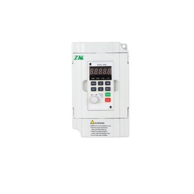 China 1.5kw Single Phase Solar Pump Inverter With MPPT Technology LCD Keypad for sale