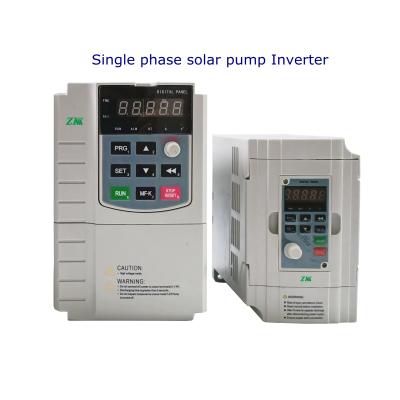 China 3HP 10A Single Phase Solar Pump Inverter Built In MPPT 99.5% Efficiency for sale