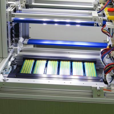 China Testapparatuur voor batterijcellen met een batterijspecifieke LED-lichtbron en een materiaalbewegingssnelheid van 1,5 m/min Te koop