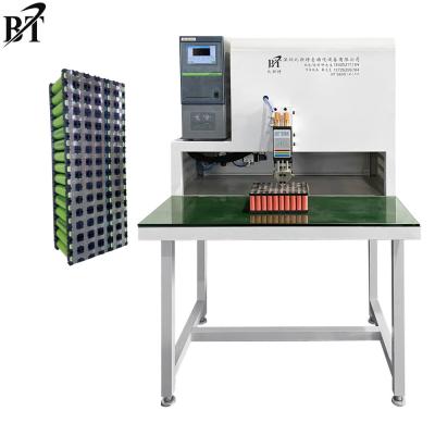 Chine Machine ferme de soudage par points de batterie de la soudeuse 18650 de tache de C.C de structure à vendre
