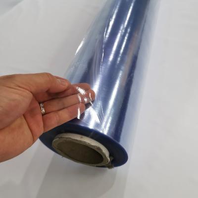 Китай Отсутствие липкого ясного фильма 42PHR 28kg PVC крена 0.05mm листа PVC голубого для тюфяка продается