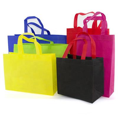 China D W U Cut PP Non Woven Bag Reusable Customized For Shopping Packing for sale