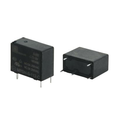 China Miniature PCB Power Relay 0.45W 5A Change Over Type low / High Power for sale