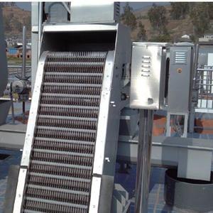 China Water Treatment Rotary Bar Screen for sale