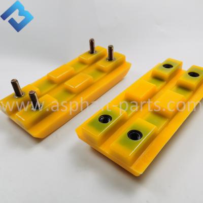 China W195  Milling Machine Rubber Track Pads 2411111 Yellow for sale