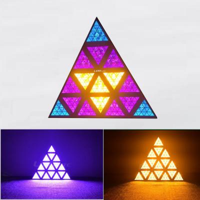 China DMX RGBW Triángulo Led Matrix 16x30W 576*0.3W RGB de fondo luces de efecto triángulo en venta