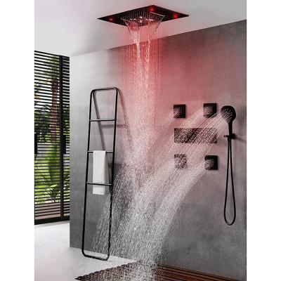 China Luxus-Fluss-Regen-Wasserfall-Duschdecken-Badezimmer-Duschhahn-Satz LED thermostatischer hoher zu verkaufen