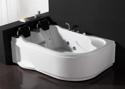 China Indoor White Acrylic Jacuzzi Corner Bathtub  2 Skirted Air Bubble for sale